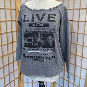 Volcom women’s rock and roll sweatshirt